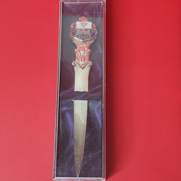 Collector Spoons - London England  - Royal Carriage - Picture 4 of 10